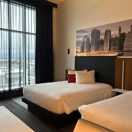 Grand Hotel Times Blainville-Mirabel 外观 照片