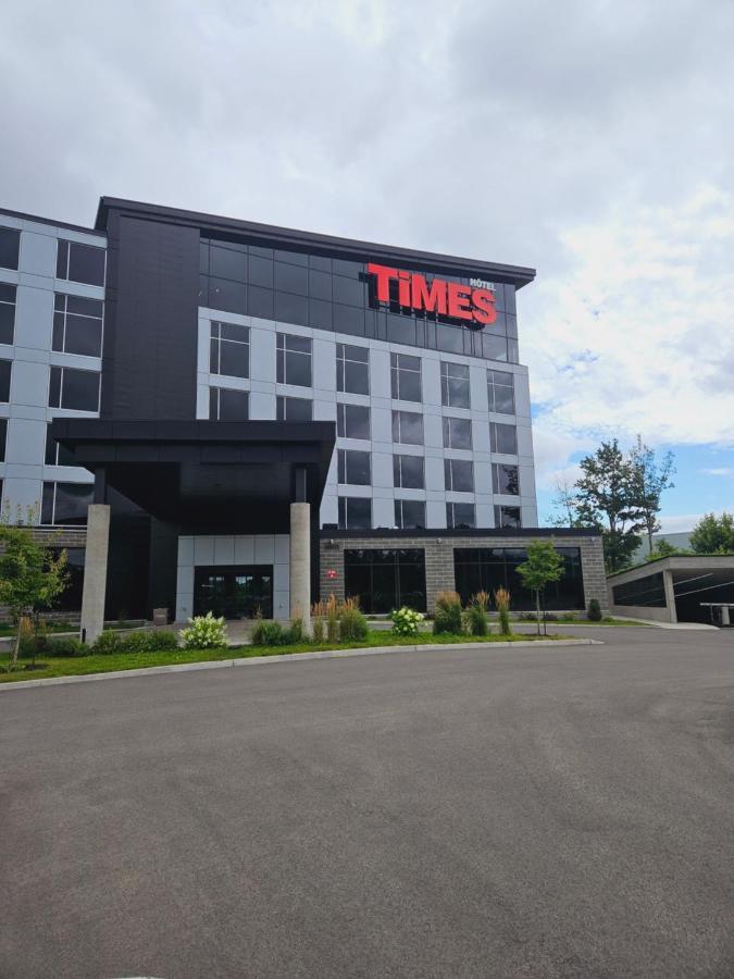 Grand Hotel Times Blainville-Mirabel 外观 照片