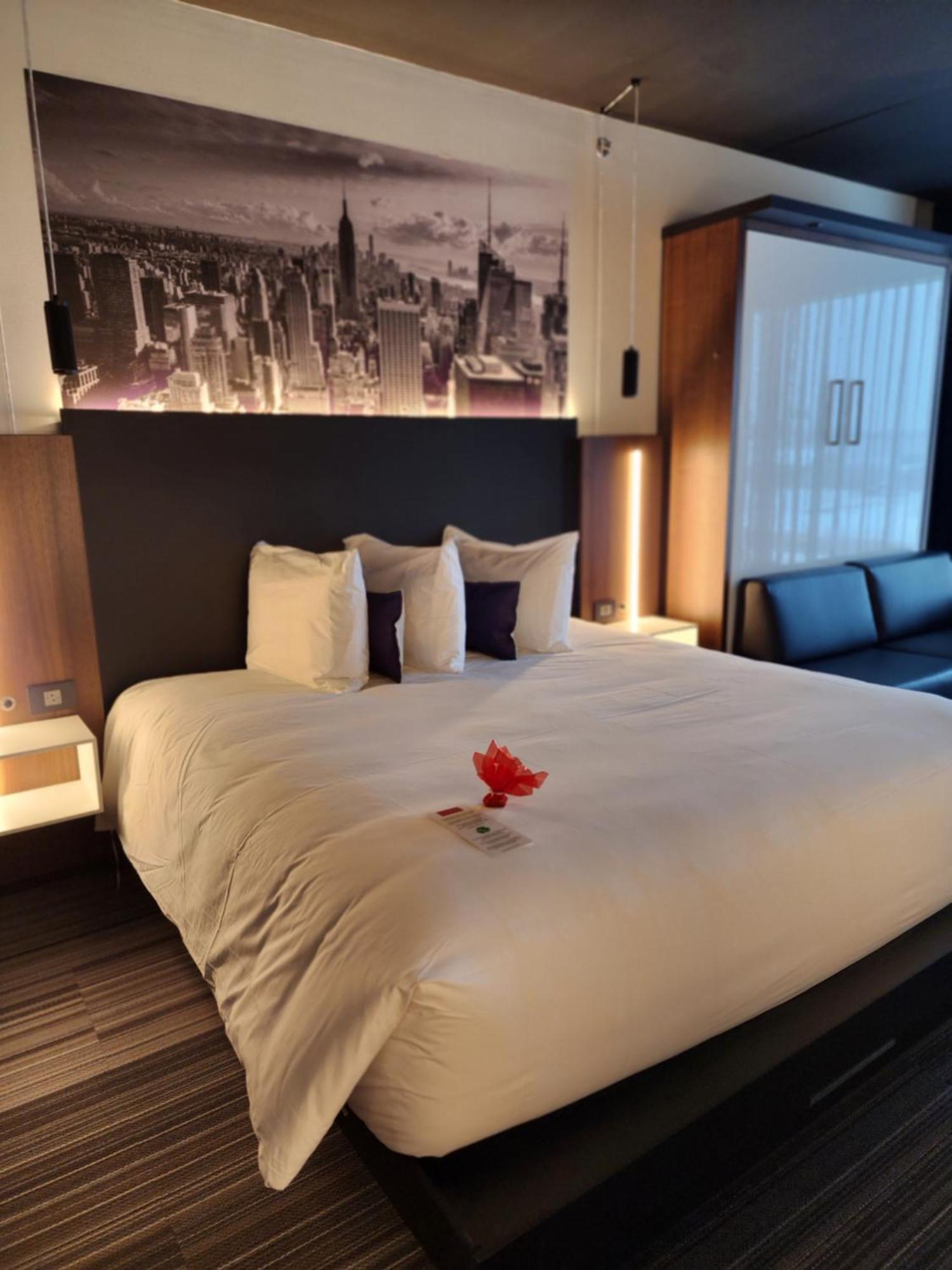 Grand Hotel Times Blainville-Mirabel 外观 照片