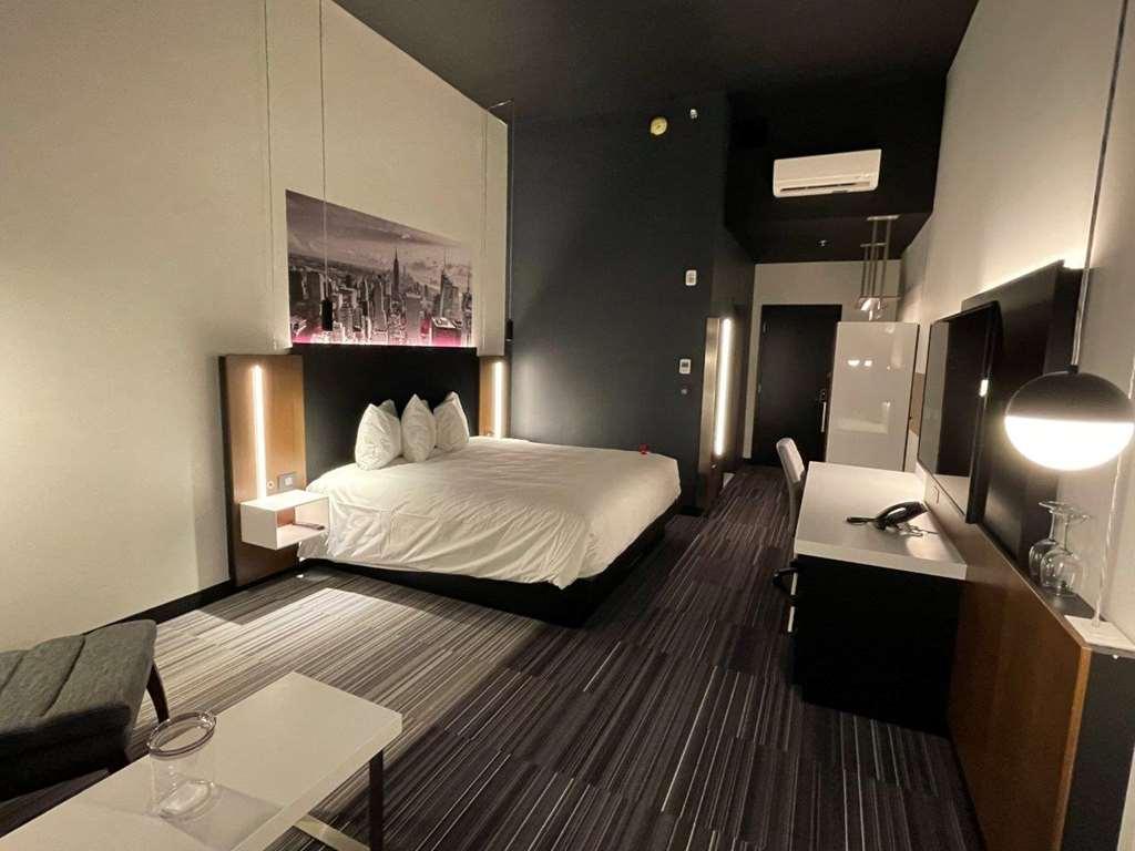 Grand Hotel Times Blainville-Mirabel 客房 照片